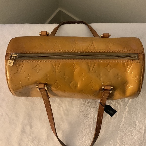 Louis Vuitton Yellow Vernis Monogram Barrel Bag - Picture 2 of 16